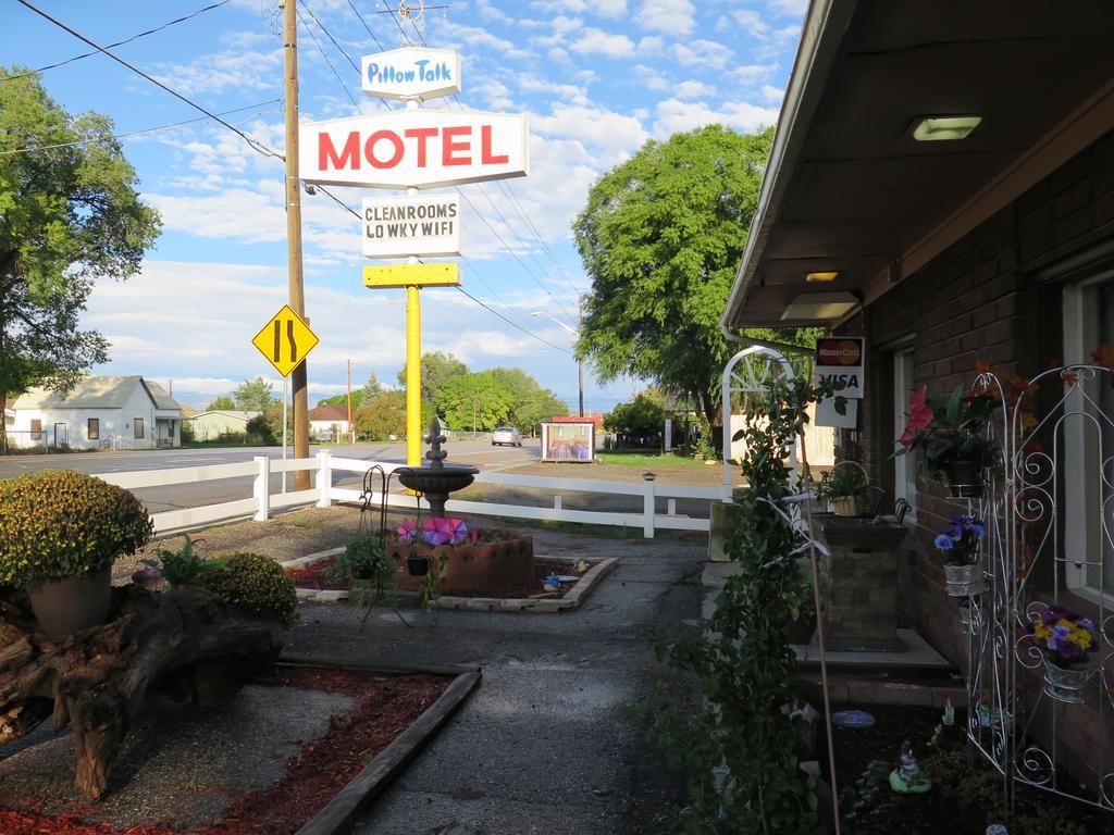 Pillow Talk Motel Wellington Esterno foto