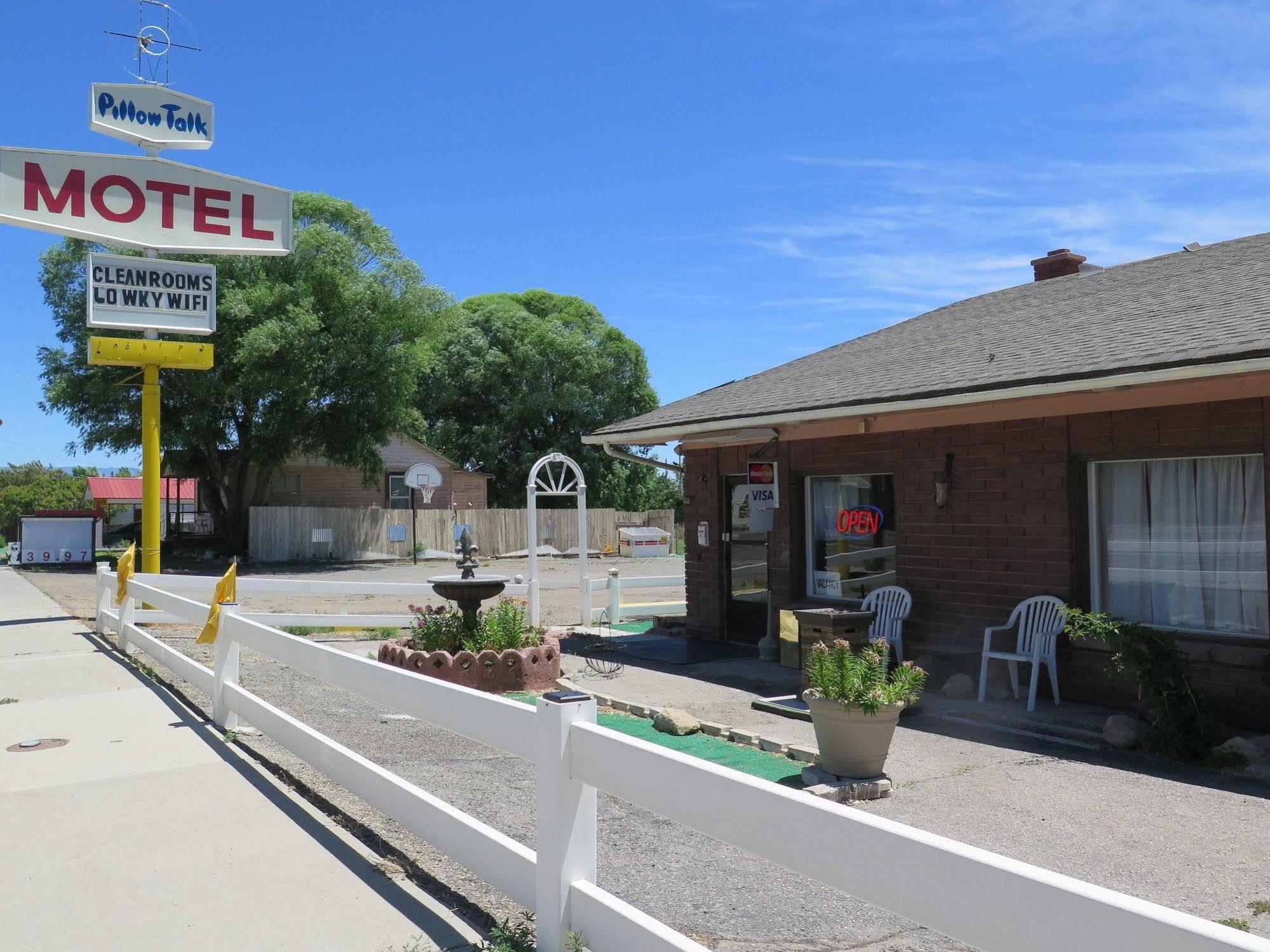 Pillow Talk Motel Wellington Esterno foto