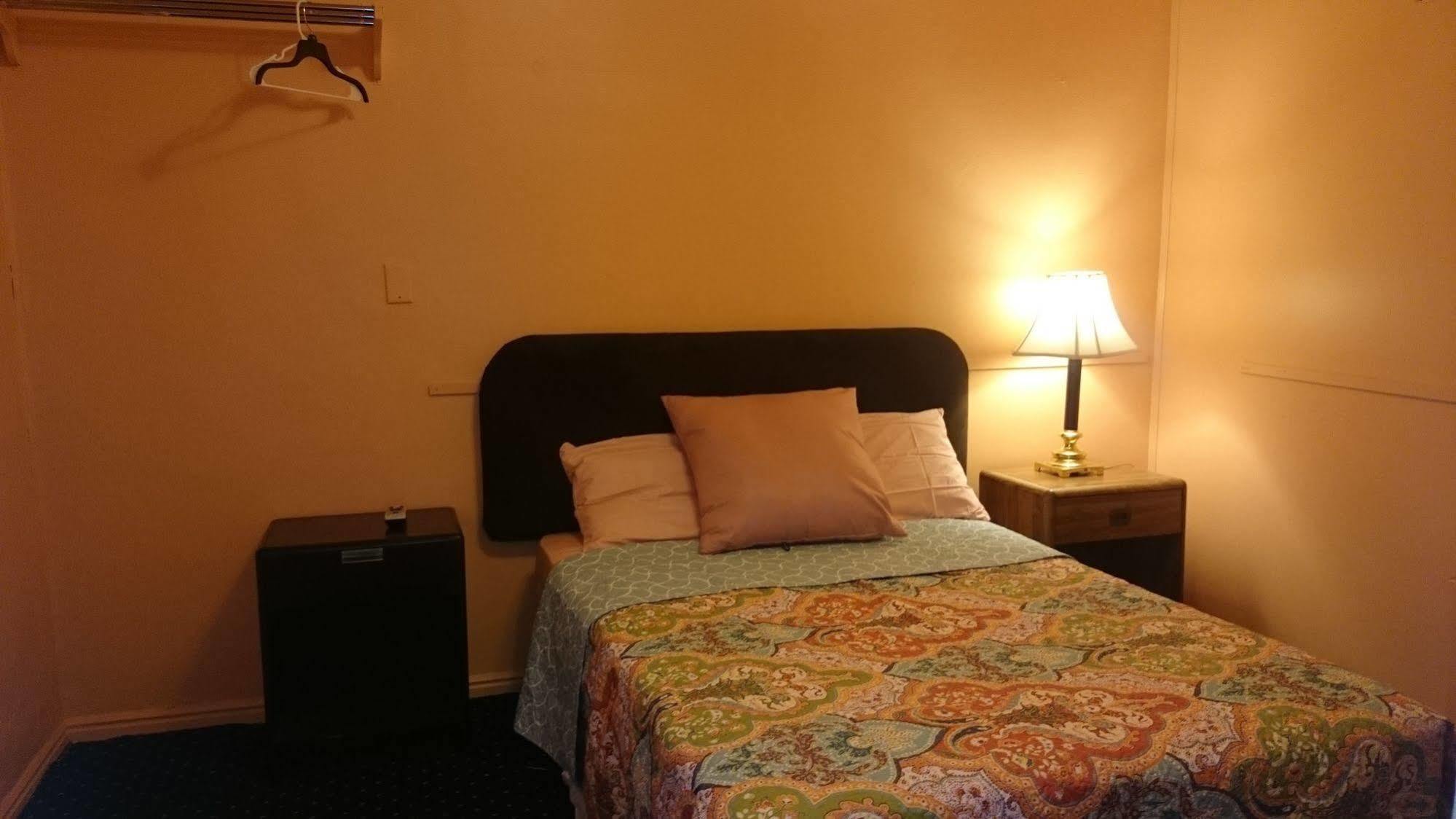 Pillow Talk Motel Wellington Esterno foto